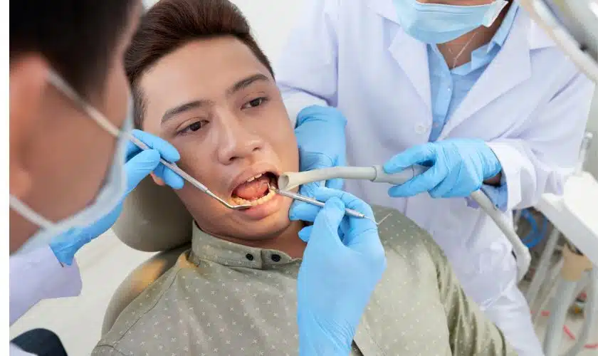 Emergency Dentist