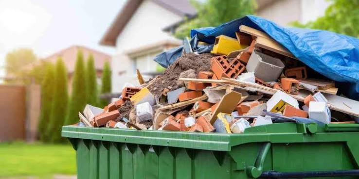 Waste Removal Strategies for Projects With Both Indoor and Outdoor Debris